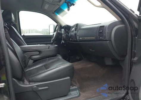 2013 GMC Sierra 2500Hd Sle z USA, uszkodzony, nr VIN 1GT120C88DF182730